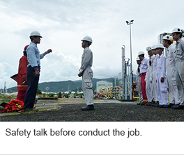 Safety talk before conduct the job.
